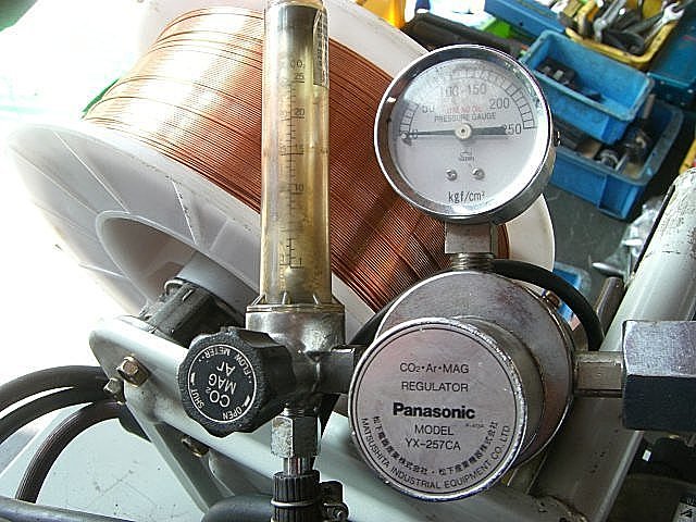 A010005 半自動溶接機 パナソニック YD-350KR1_17