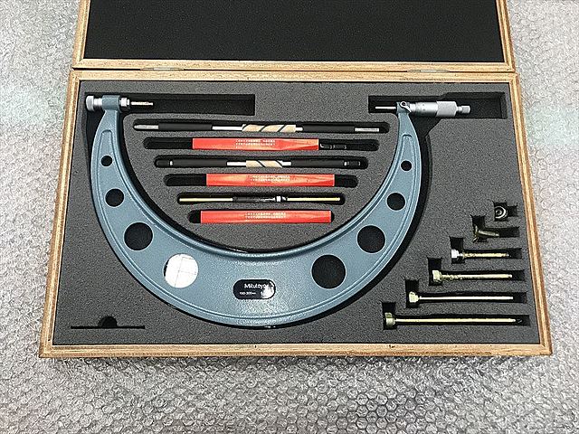 C119571 替アンビル式マイクロメーター ミツトヨ OMC150-300(104-136)