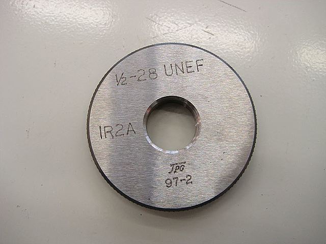 UN(ユニファイ)在庫 工具 - 測定工具 - ネジリングゲージ | 中古機械 