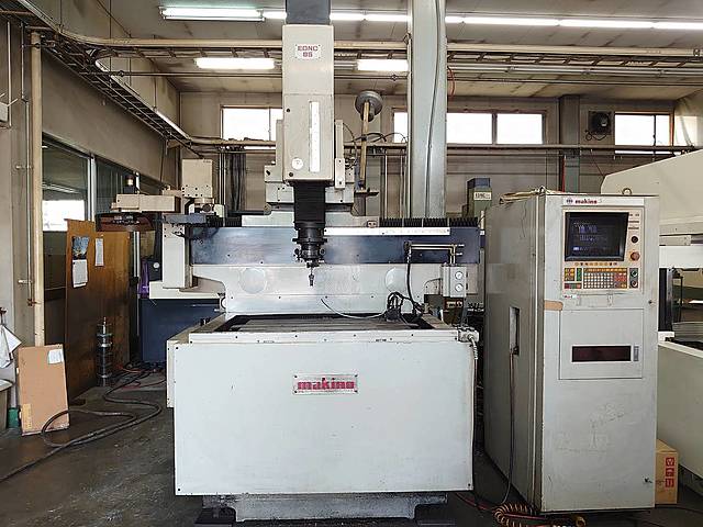 G004671 ＮＣ放電加工機 牧野フライス製作所 EDNC85-MA8_0