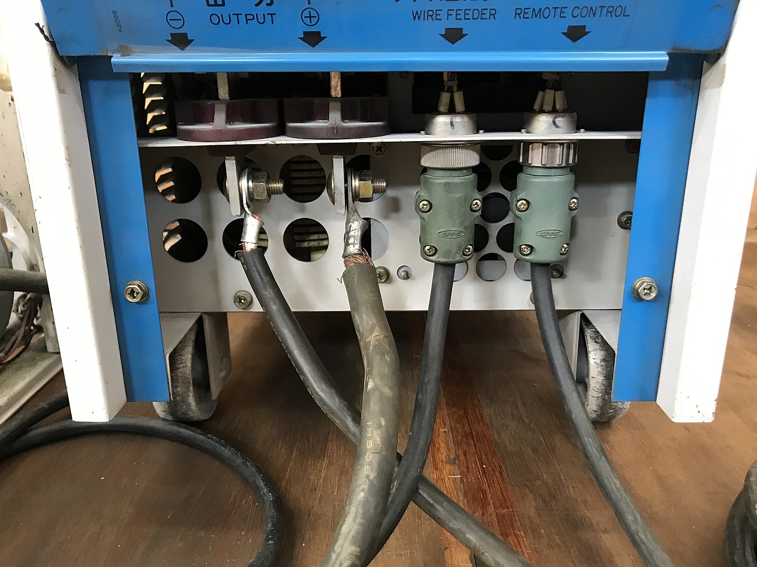 C123793 半自動溶接機 ダイヘン CPV-350(S-3) | 株式会社 小林機械