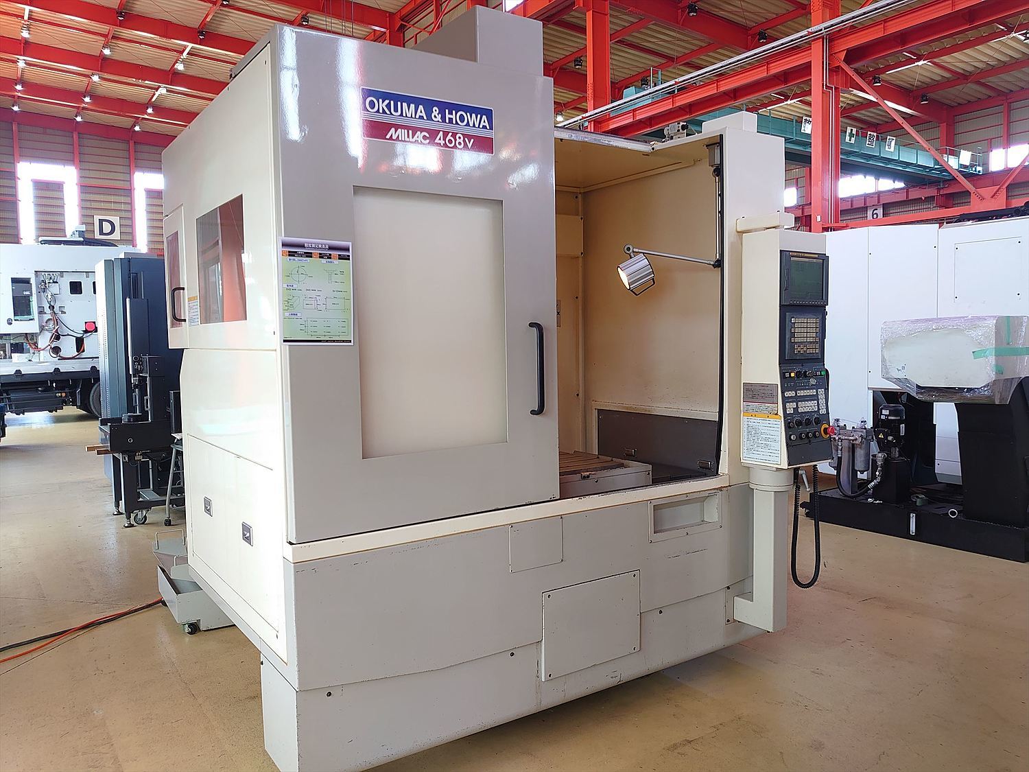 中国　樹脂製　鷹　置物　高さ約31㎝　重さ約4.4㎏　C　R7530B 34207d020485b044746f796ed40cd8
