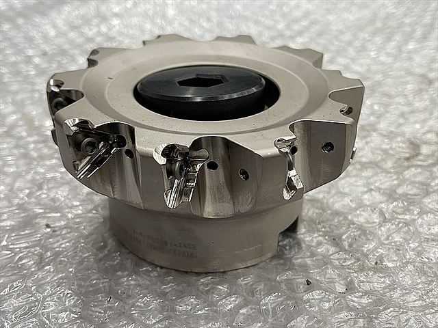 C127179 フェイスミル 新品 タンガロイ TPTN12J100B31.7R10_2