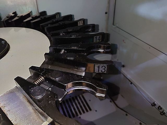 P007336 立型マシニングセンター 牧野フライス製作所 V56_9