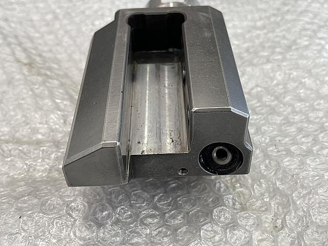 C174215 切削ホルダー KENNAMETAL KM63-51358000203_1
