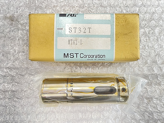 C131890 モールステーパーホルダー 新品 MST ST32T-MTA2-0