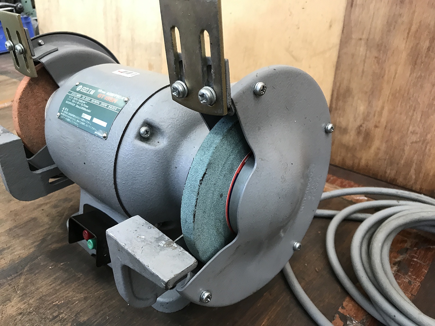 C131989 両頭グラインダー 日立 GT15SH | 株式会社 小林機械