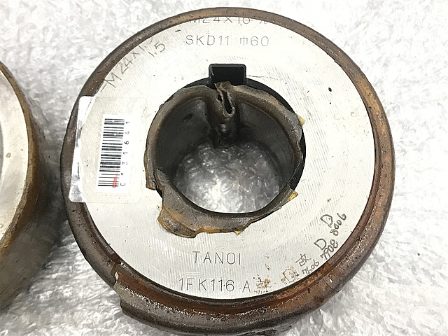 C131641 転造丸ダイス 田野井 M24-1.5_1