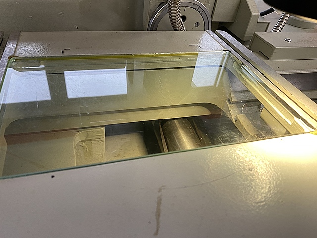 C132505 万能測定顕微鏡 山本マシン UIM-23_4