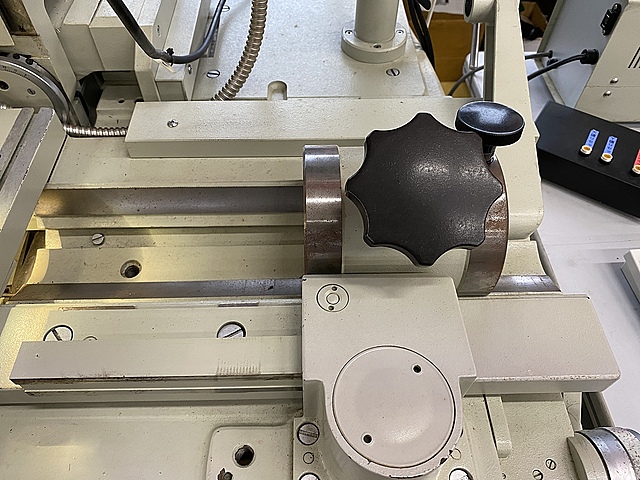 C132505 万能測定顕微鏡 山本マシン UIM-23_15