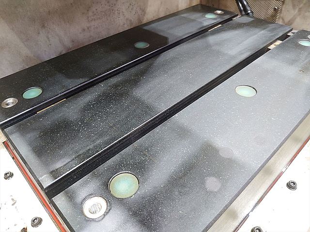 P007409 ＮＣ放電加工機 三菱電機 EA8PVM_4