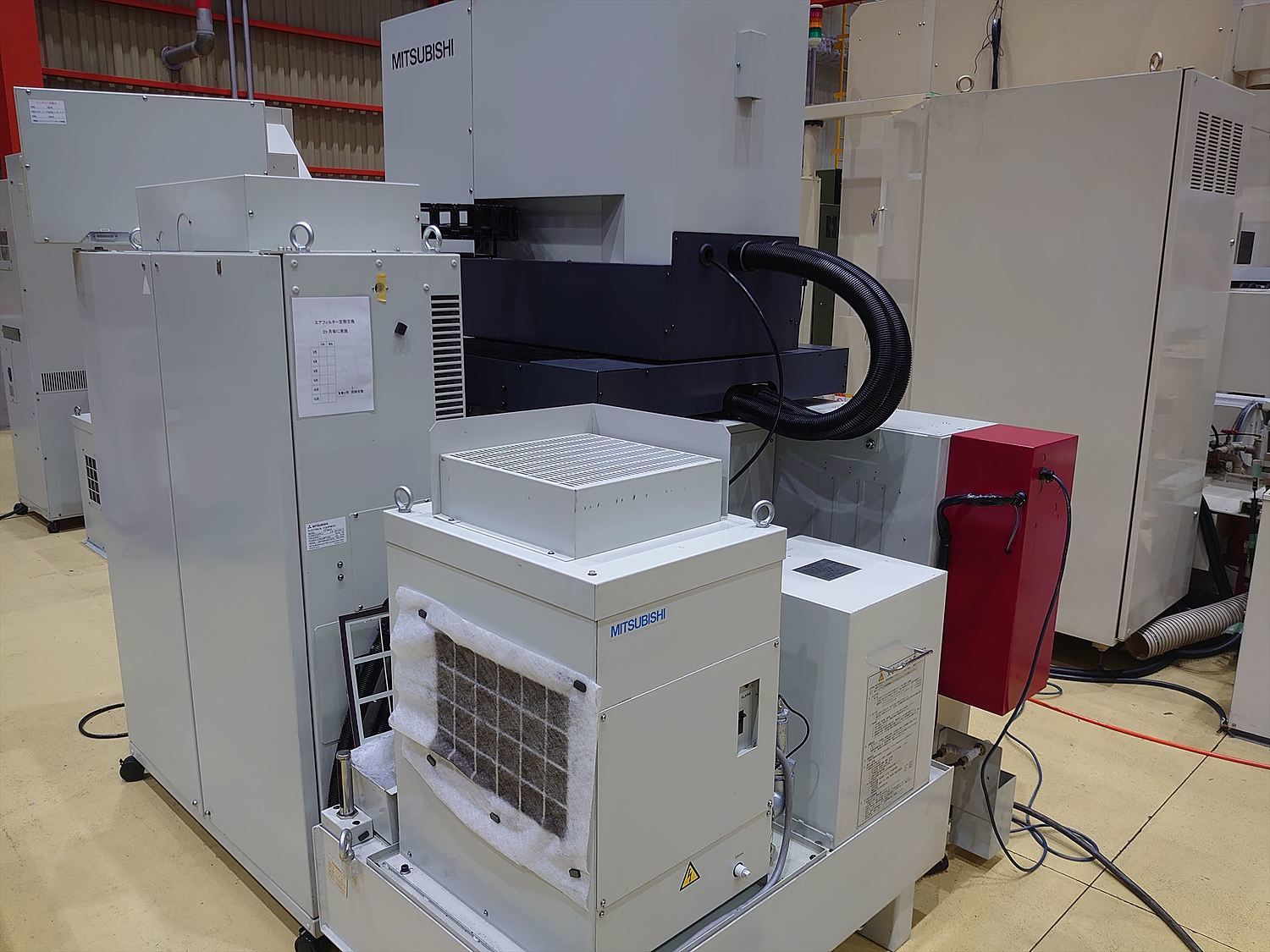 P007409 NC放電加工機 三菱電機 EA8PVM | 株式会社 小林機械 P007409 NC放電加工機 三菱電機 EA8PVM | 株式会社 小林機械