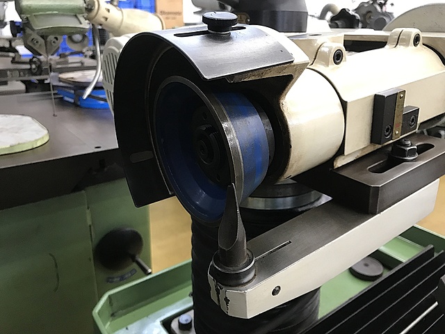 C134000 工具研削盤 DIAPET DP-520_10