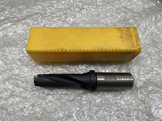 C134193 スローアウェイドリル サンドビック R416.2-0170X20-31_0