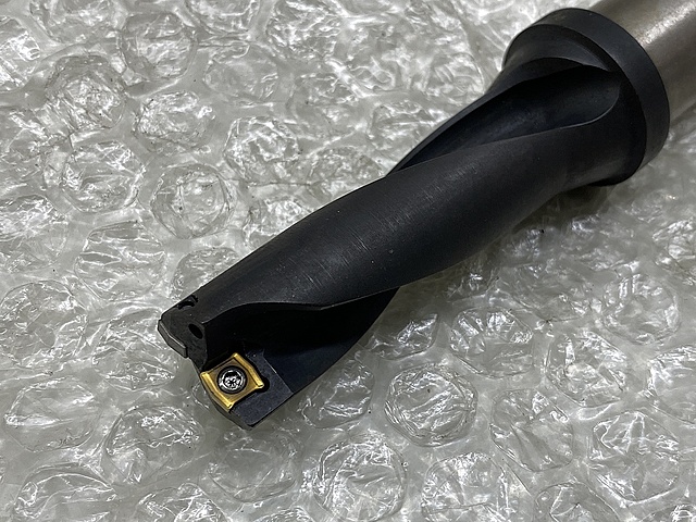 C134193 スローアウェイドリル サンドビック R416.2-0170X20-31_2