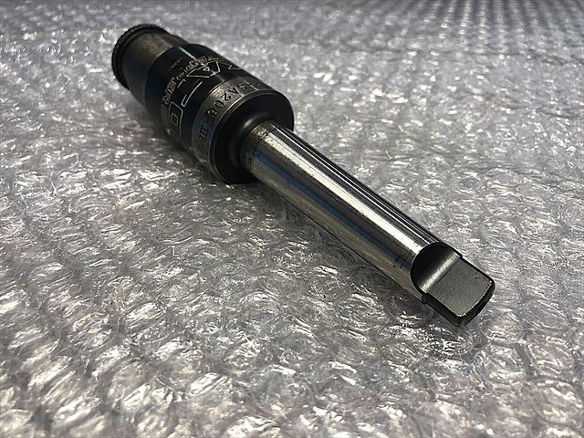 C134166 タップホルダー KATO MT2-SA206-Ⅲ_2