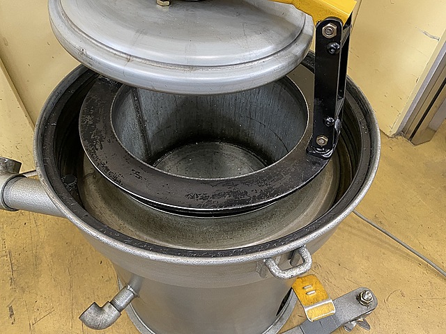 C134378 ペールカン用脱油機 田中技研 TBP-12_2