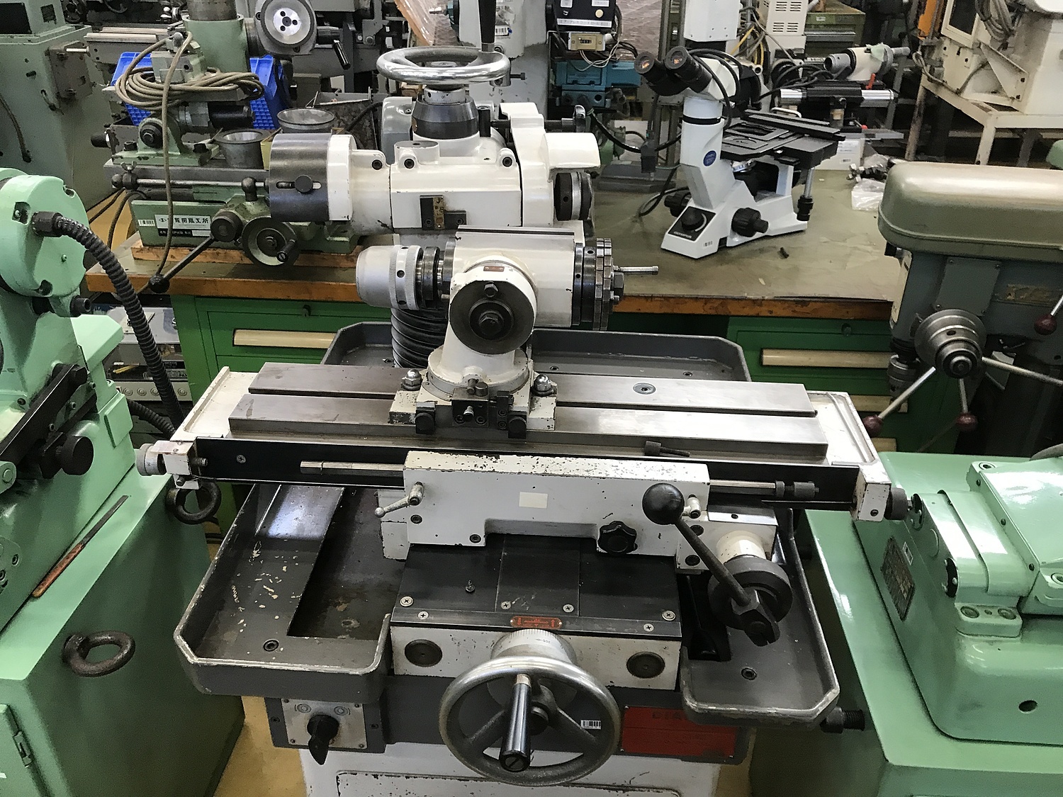 C132154 工具研削盤 伊藤製作所 DP-3N | 株式会社 小林機械 C132154 工具研削盤 伊藤製作所 DP-3N | 株式会社 小林機械