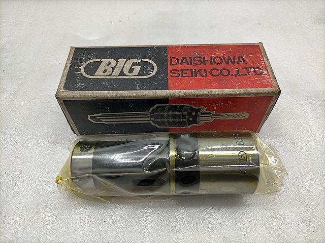 C134615 ドリルタッパコレット 新品 BIG D33-MT3