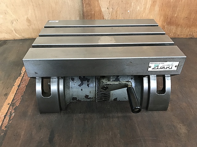 C132923 傾斜テーブル 鈴木鉄工所_0