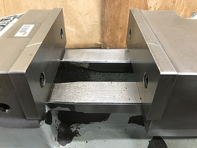 C134698 油圧バイス 津田駒 VH-150_3