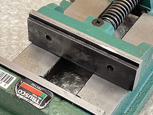 C134106 ベタバイス トラスコ TBV100_2