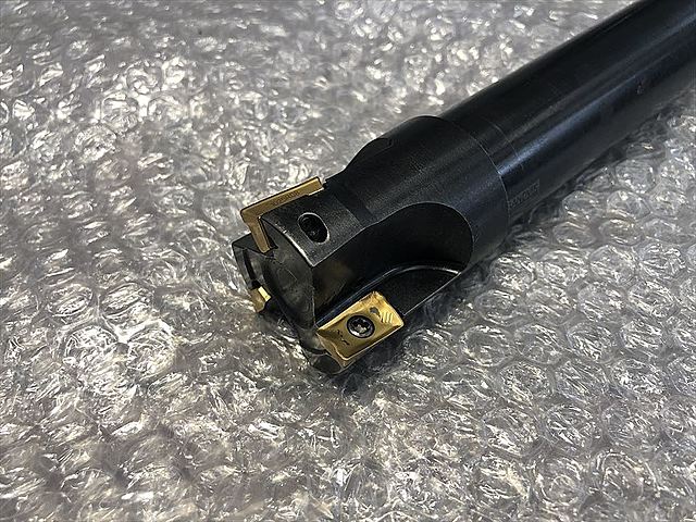 C134745 スローアウェイエンドミル サンドビック R390-040A32-17M_1