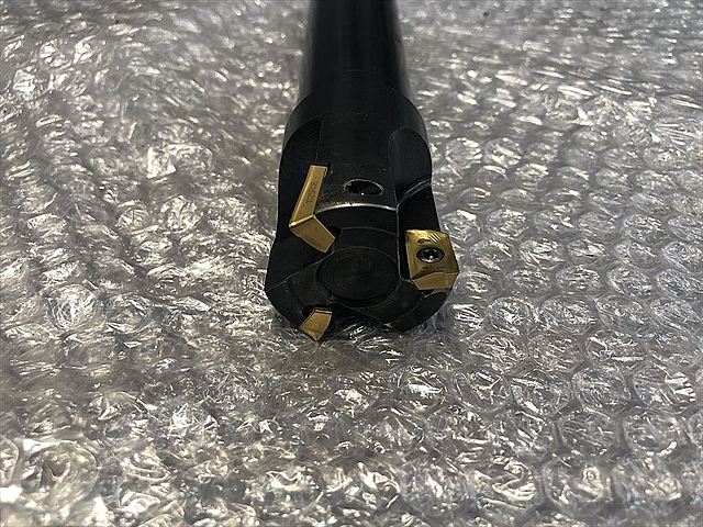 C134745 スローアウェイエンドミル サンドビック R390-040A32-17M_2