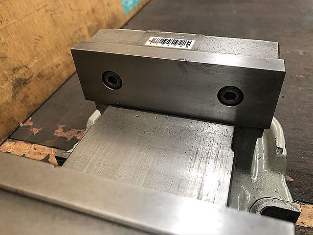 C134798 マシンバイス 津田駒 VG-125_1