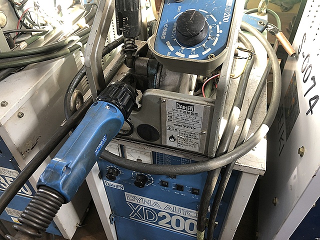 C134520 半自動溶接機 ダイヘン CPXD-200_2
