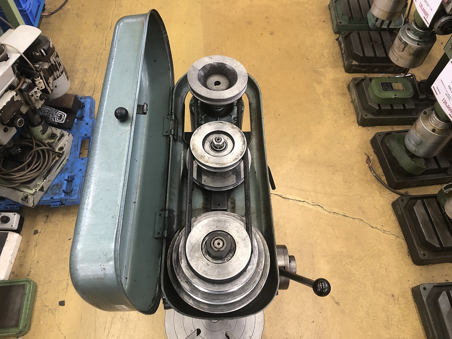 C133535 タッピングボール盤 ミクニ MBD-TD330 | 株式会社 小林機械 C133535 タッピングボール盤 ミクニ MBD-TD330 | 株式会社 小林機械
