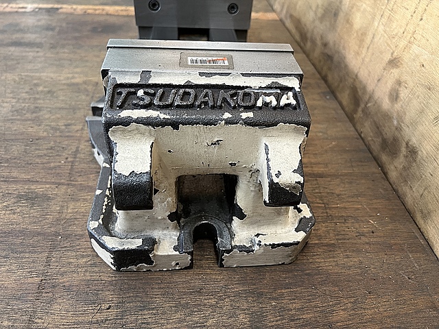 C134789 油圧バイス 津田駒 VH-150_6