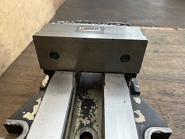 C134789 油圧バイス 津田駒 VH-150_4