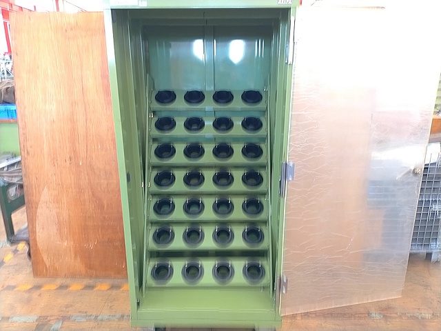 C133628 ツールラック メリックス BT/NT50_1