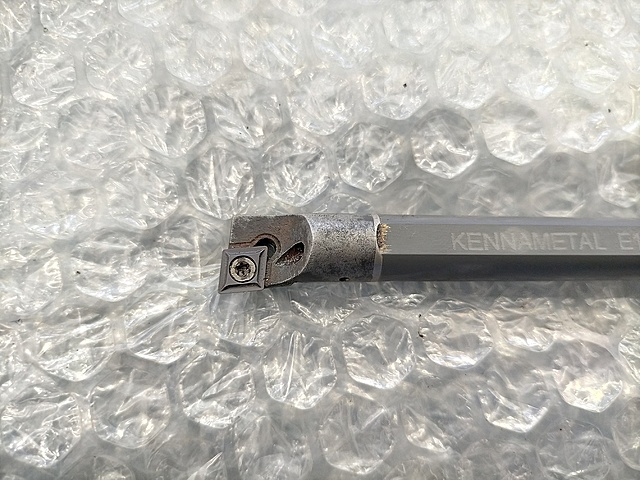 C136659 ボーリングバイトホルダー KENNAMETAL E10MSCLPR06A_1