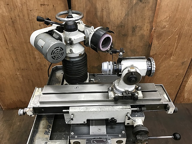 C135323 工具研削盤 伊藤製作所 DP-3N_6