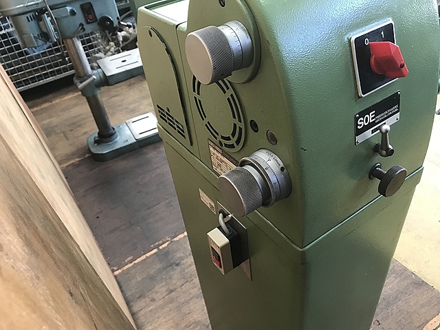 C135812 工具研削盤 DECKEL SOE_1