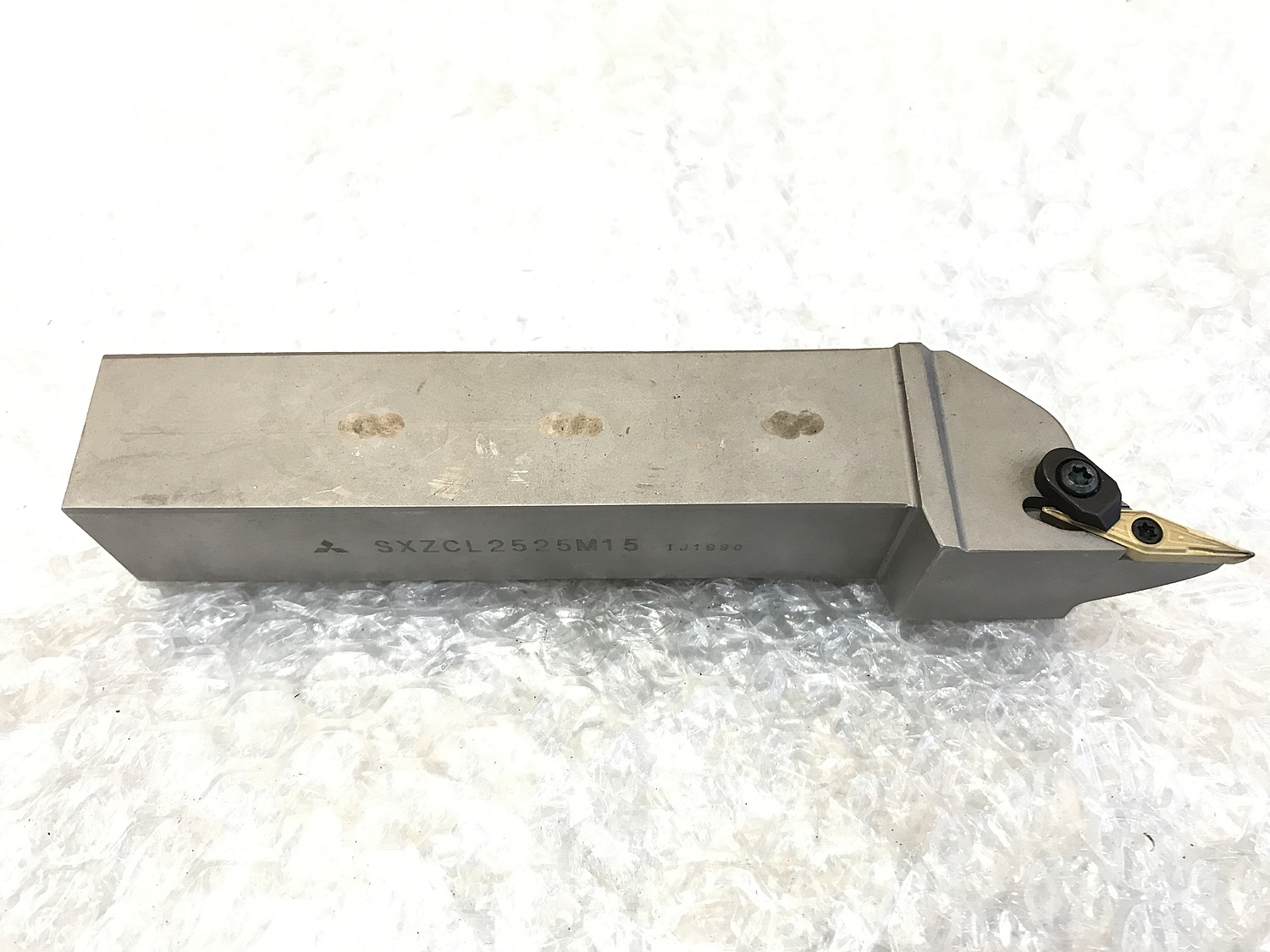 C138157 バイトホルダー 三菱マテリアル SXZCL2525M15 | 株式 C138157 バイトホルダー 三菱マテリアル SXZCL2525M15 | 株式