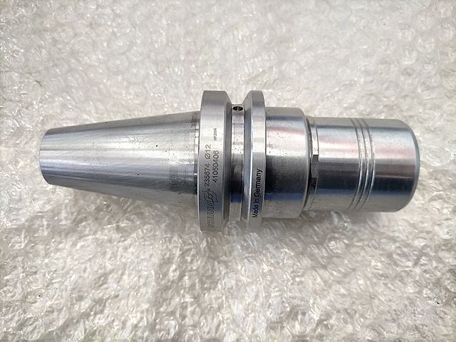 C138588 エンドミルホルダー SCHUNK 235674