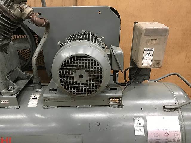 C138353 レシプロコンプレッサー 日立 3.7P-14VA6_5