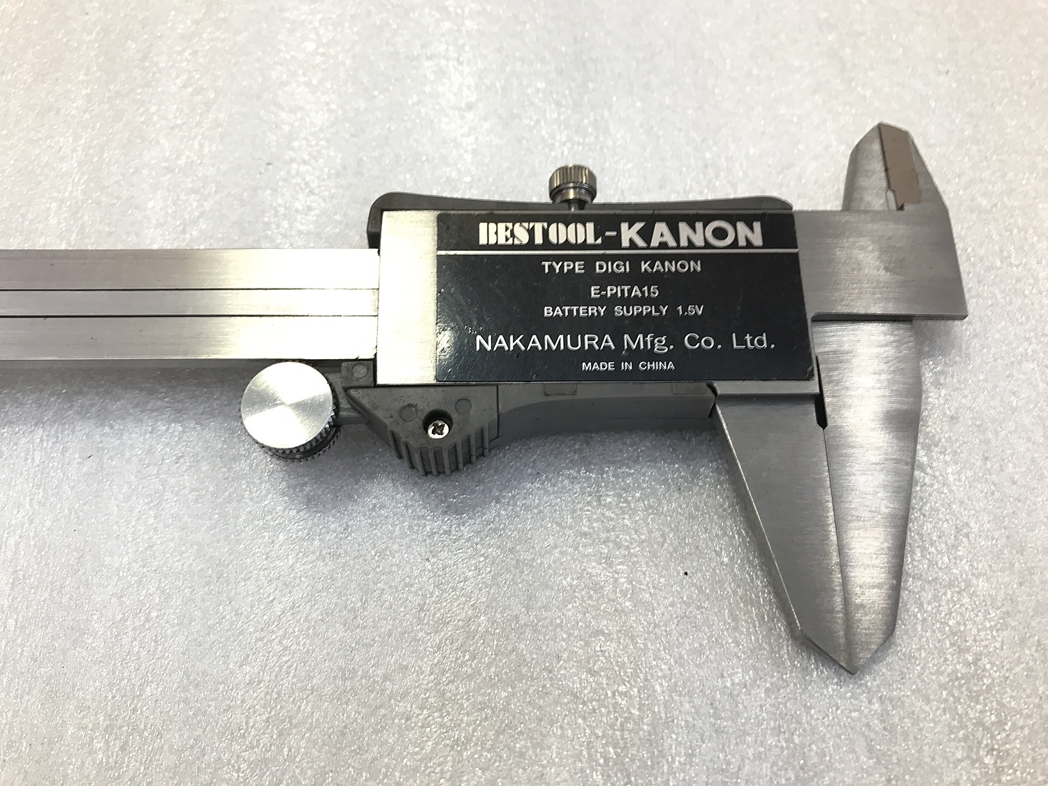 C139597 デジタルノギス KANON E-PITA15 | 株式会社 小林機械