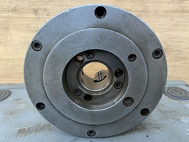 C142190 スクロールチャック -- 9吋_1