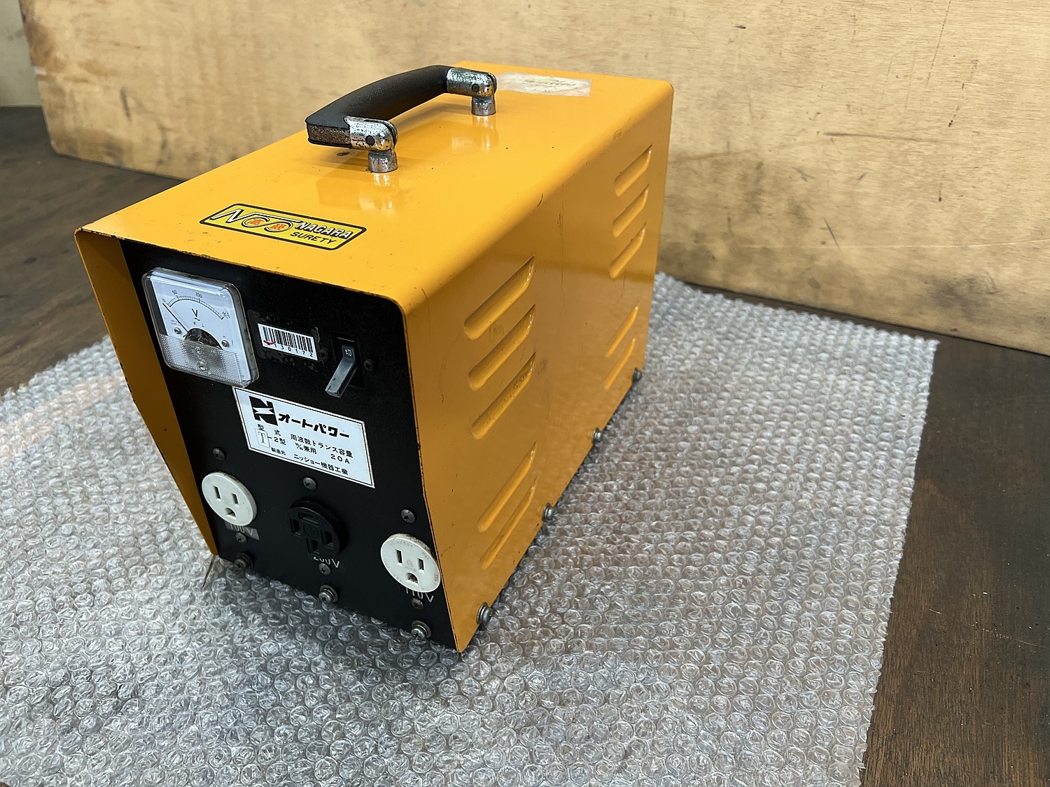 A130172 トランス変圧器 ニッショー機器工業 T-2 | 株式会社