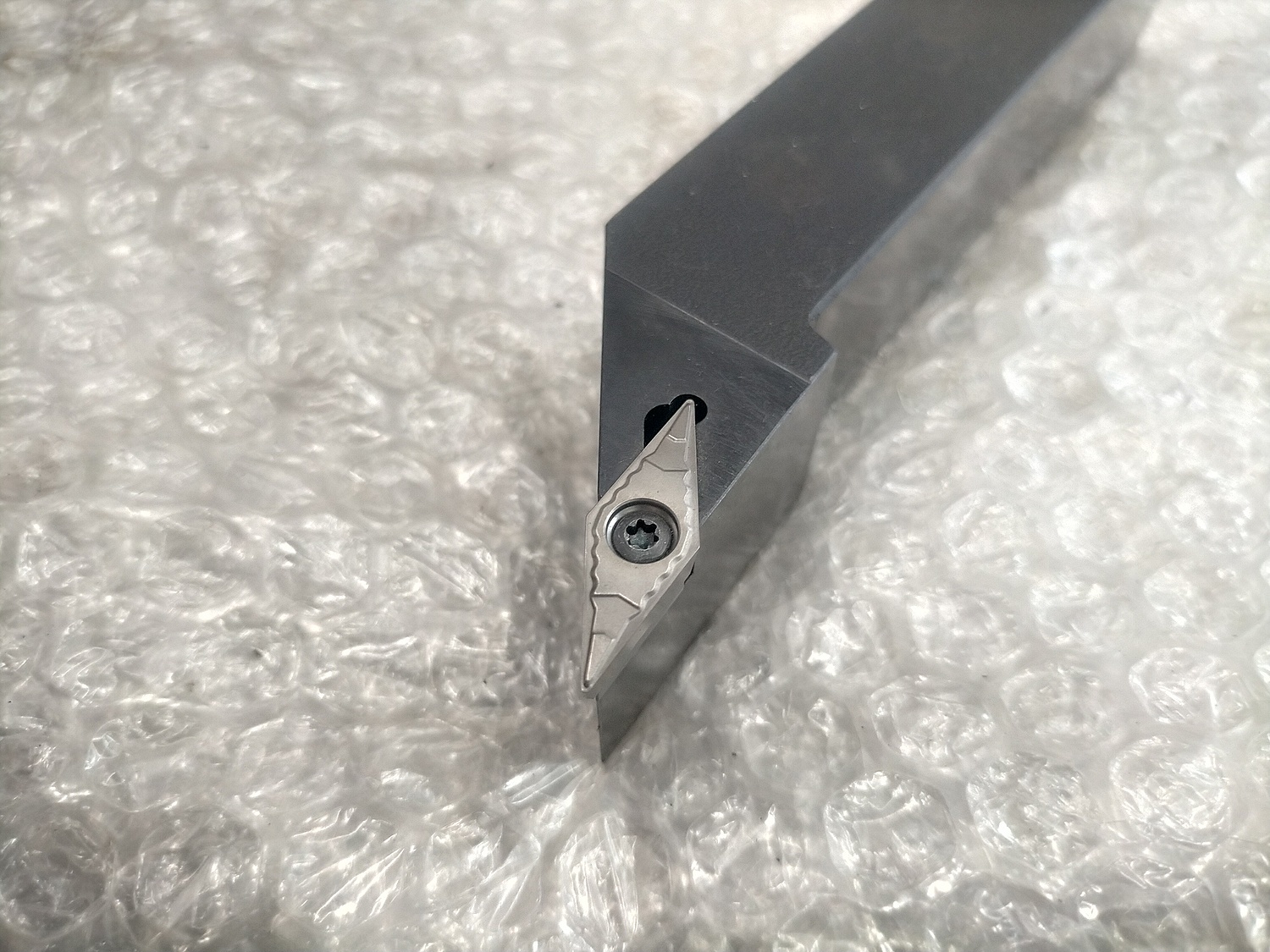 C145215 バイトホルダー 住友電工（イゲタロイ） SVJCR2525M16 | 株式