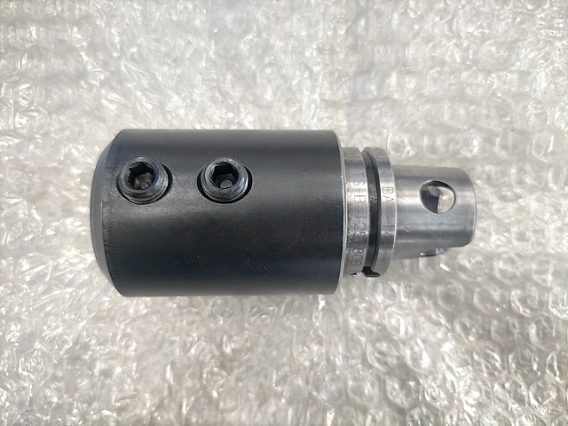 C146258 サイドロックホルダー KENNAMETAL KM40XTS-BAI25-80_0