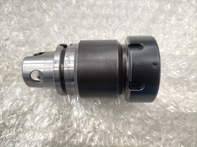 C146448 コレットホルダー KENNAMETAL KM40XTS-ER32-70A