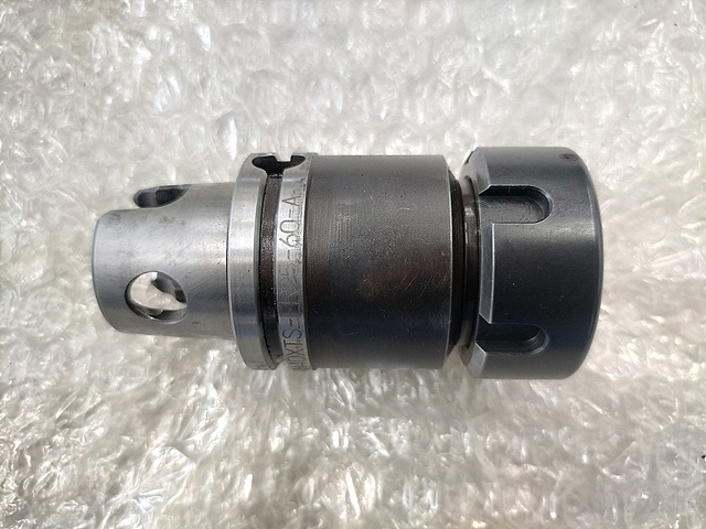 C146439 コレットホルダー KENNAMETAL KM40XTS-ER25-60A