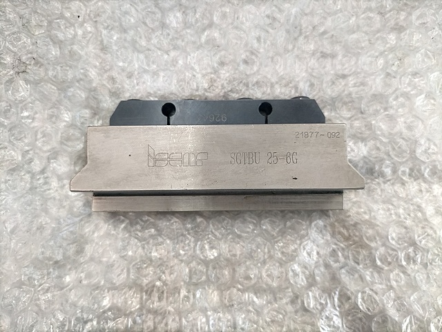 C145202 ツールブロック イスカル SGTBU25-6G