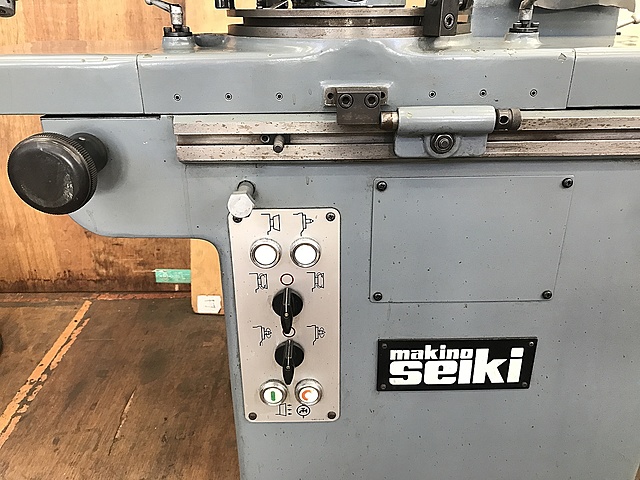C143686 工具研削盤 牧野フライス製作所 YGR-25_2