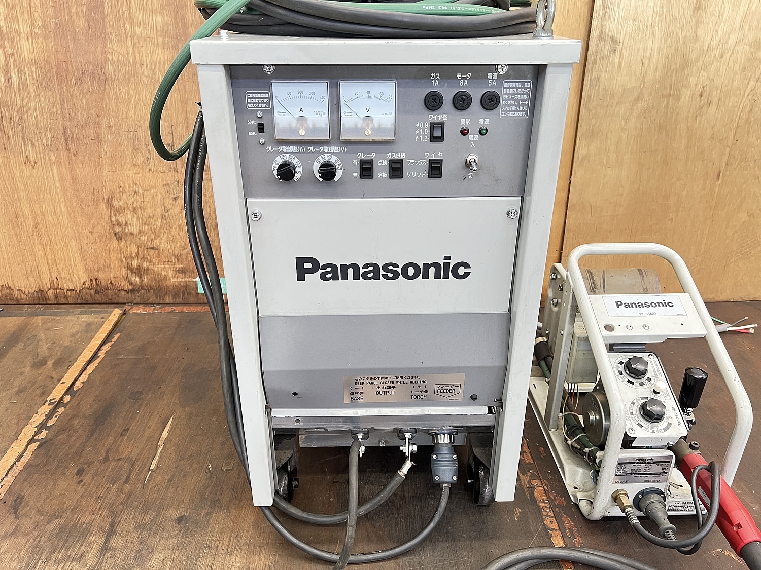 C119937 半自動溶接機 パナソニック YD-350KR2 | 株式会社 小林機械